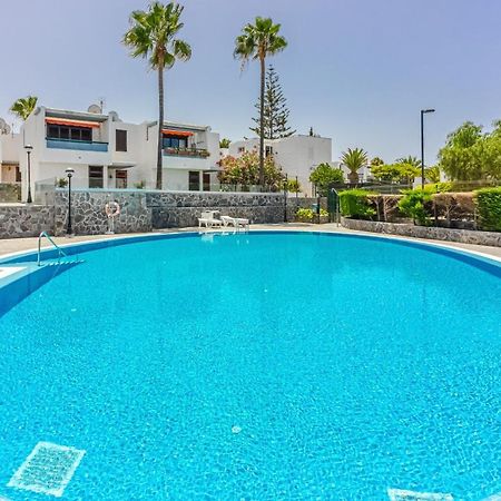 Apartment Apart America - 150 Meters From The Beach, Free Wi-Fi Arona  Εξωτερικό φωτογραφία